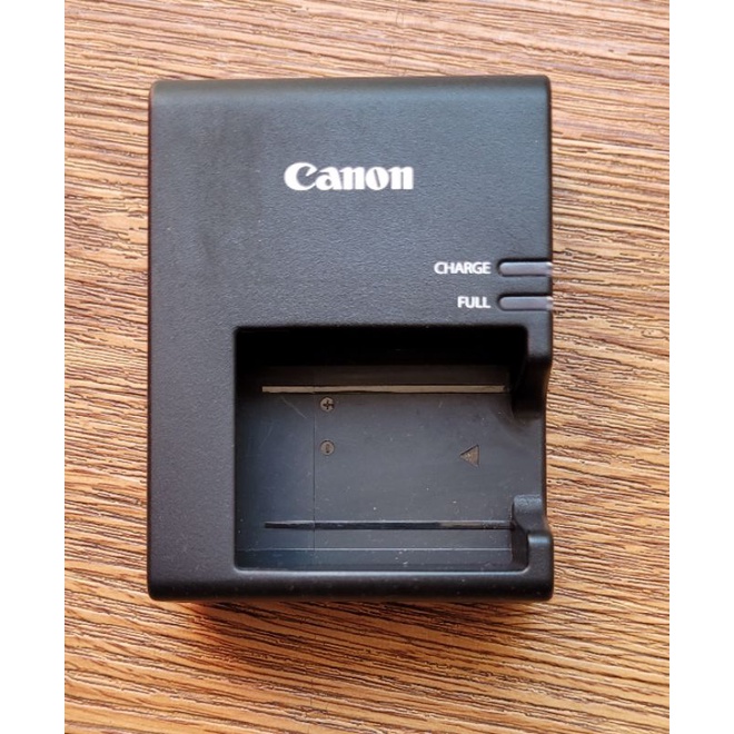 sạc pin Canon loại sạc Zin cho pin LP-E10