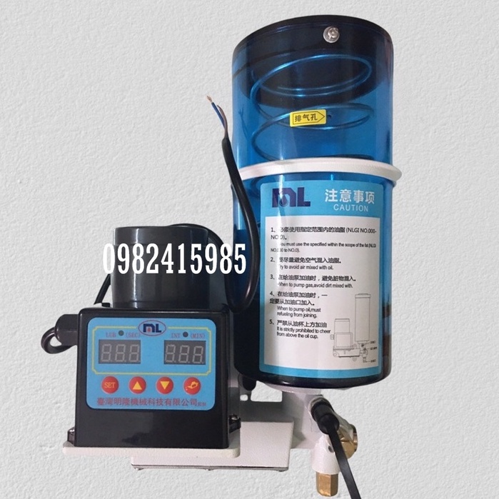 Bơm mỡ  tự động MLK-202-200  ( 2 Lít 220V ) (Bơm mỡ điện)