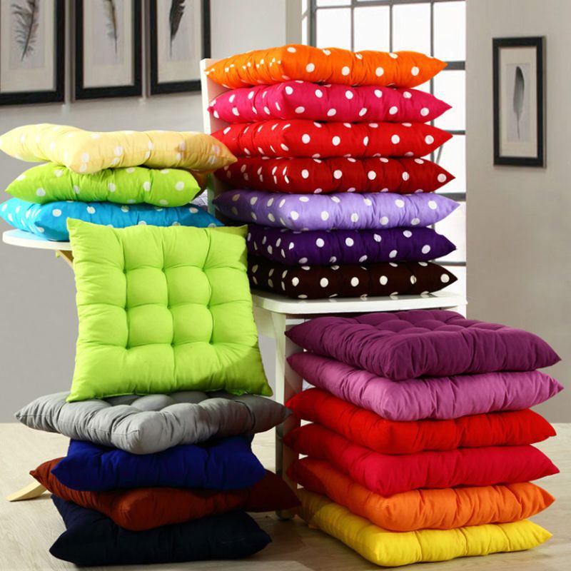 Đệm lót ghế ngồi xe hơi hình vuông 40cm