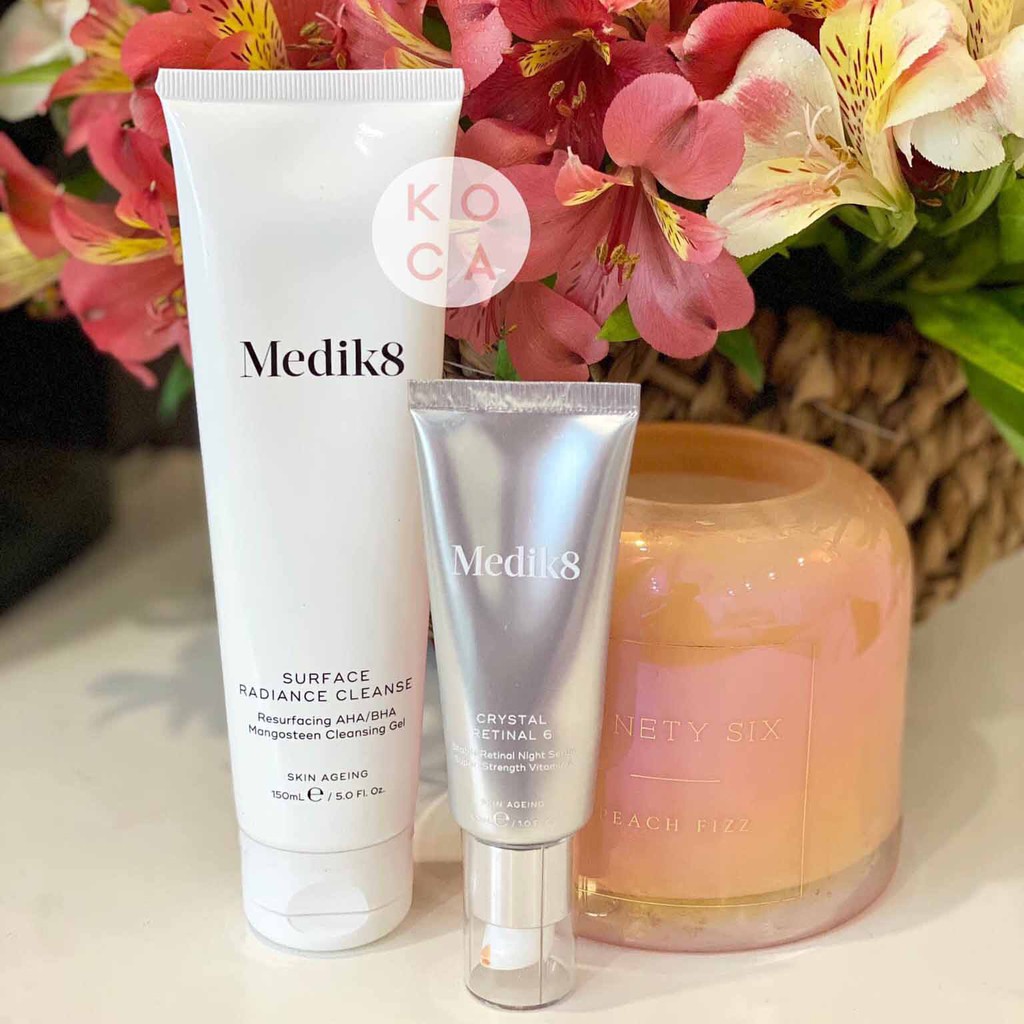 Sữa rửa mặt Medik8 Surface Radiance Cleanser