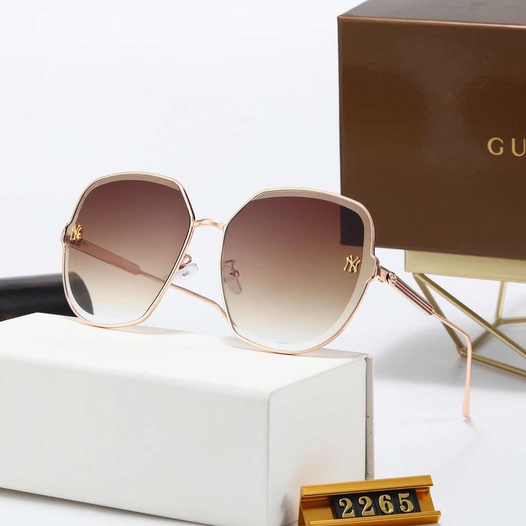 Gucci Kính râm 2021 kính chống tia UV phân cực mới của nam và nữ