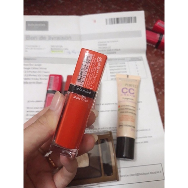 Son kem bourjois velvet 30 cam tươi