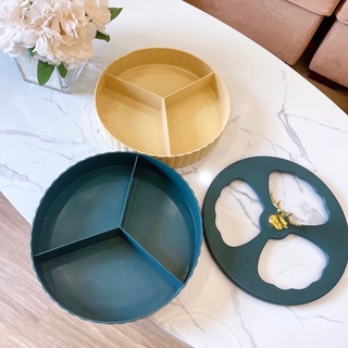 Hộp mứt hươu 2 tầng