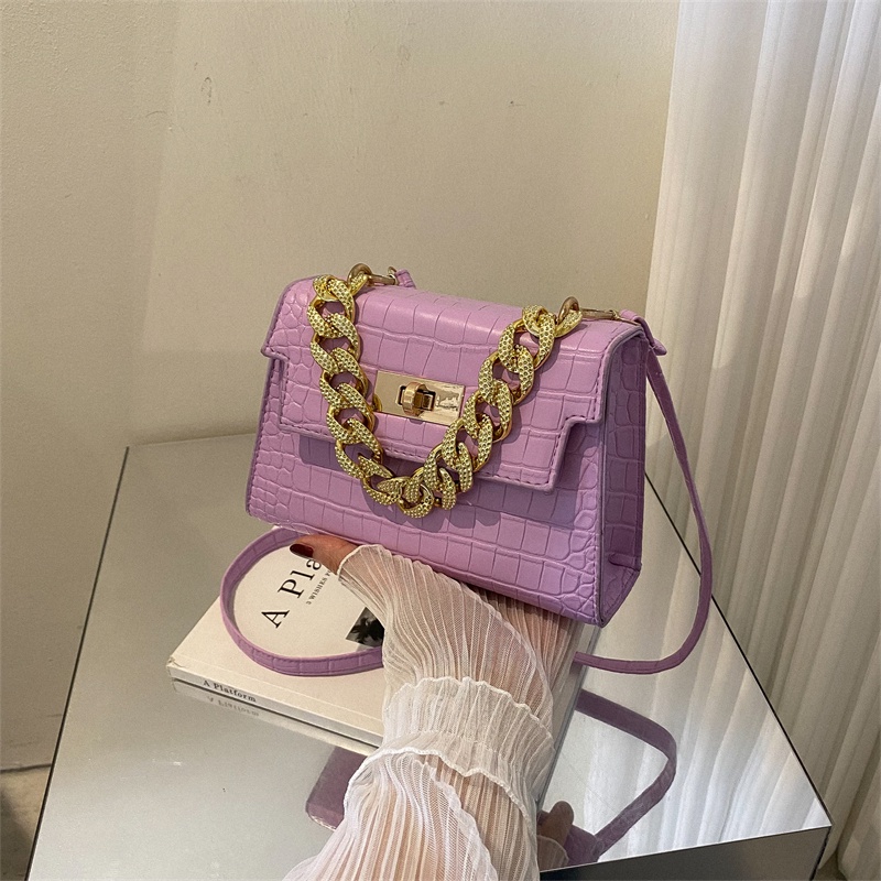 Túi Xách Đeo Vai Hình Vuông Nhỏ Cầm Tay Họa Tiết Da Cá Sấu Có Dây Xích Đa Năng Đơn Giản Và