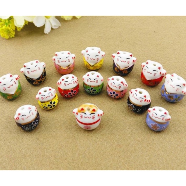 Mèo Neko gốm sứ