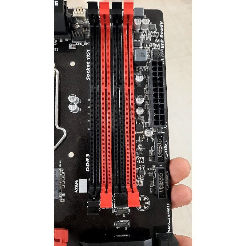 mainboard gigabyte H170 chạy ram 3, đã mod bios chạy được i3 9100f | BigBuy360 - bigbuy360.vn