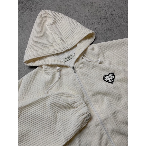 KHOÁC NHUNG GÂN TRÁI TIM FORM RỘNG UNISEX NAM NỮ