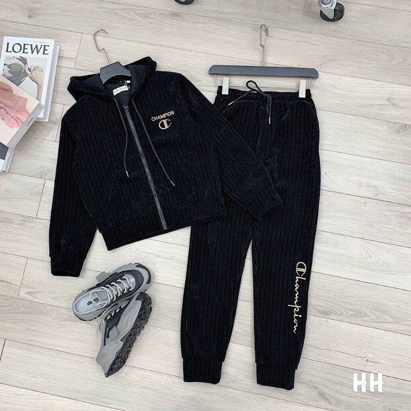 Bộ nhung nữ, bộ thu đông nữ,bộ thể thao nhung nữ xuất dư 2 màu nâu và đen thêu chữ bo gấu