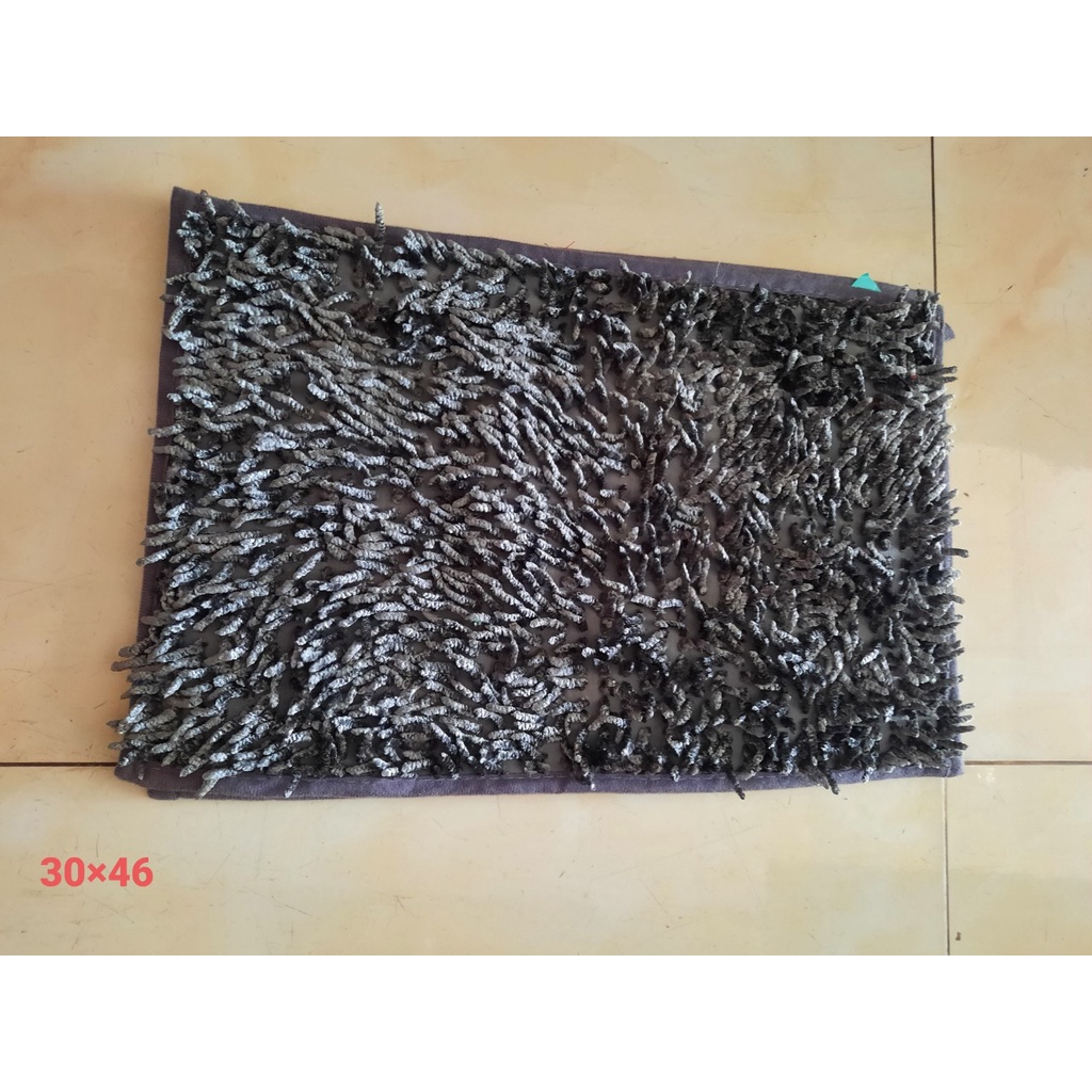 Thảm lau chân, thảm chân đinh thấm hút