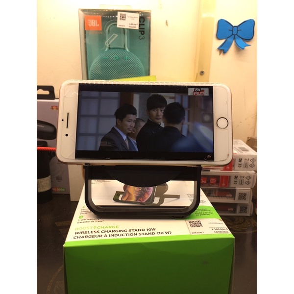 Sạc nhanh không dây Quick Charge 3.0 Belkin STAND chuẩn Qi (đế tròn)