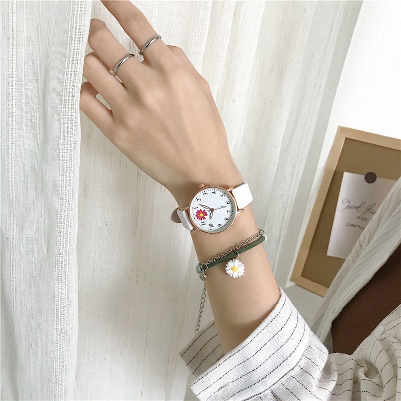 Đồng Hồ Đeo Tay Họa Tiết Hoa Cúc Xinh Xắn Dành Cho Nữ