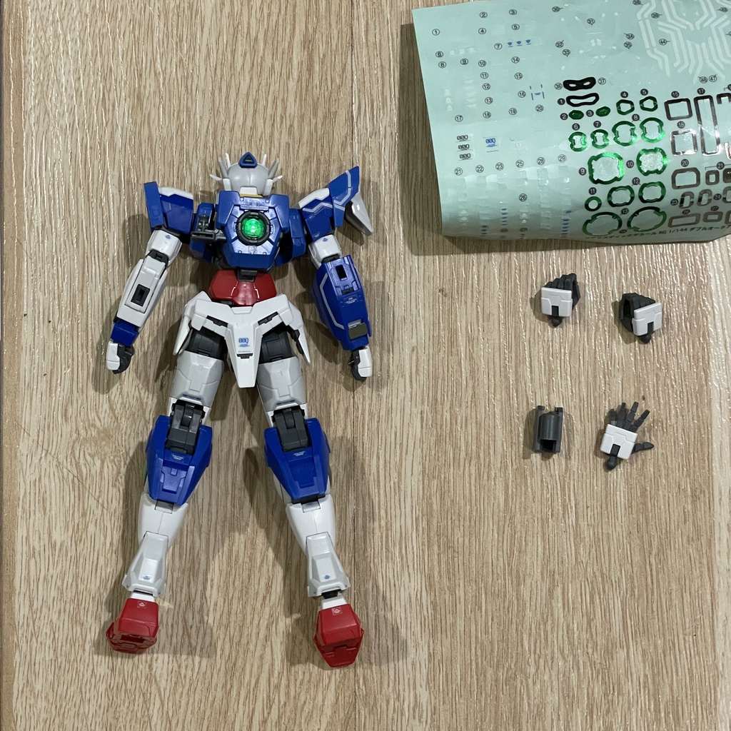 Mô hình body Gundam RG 1/144 00 Qant Bandai [2nd - Vui lòng đọc kỹ mô tả]