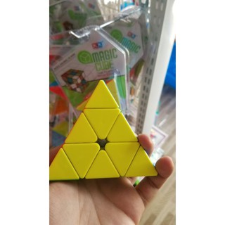 Rubick Cube Tam Giác