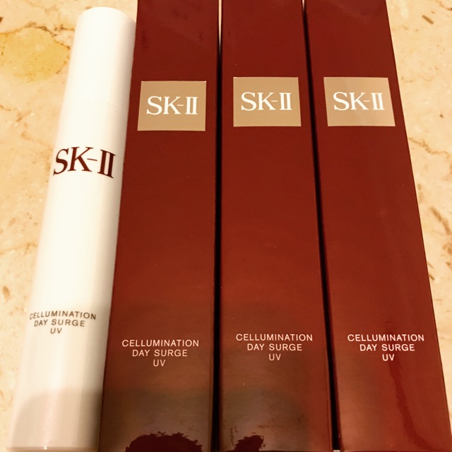 Tinh chất dưỡng trắng da chống nắng Skii hạn còn 5 tháng đến 25/8/21