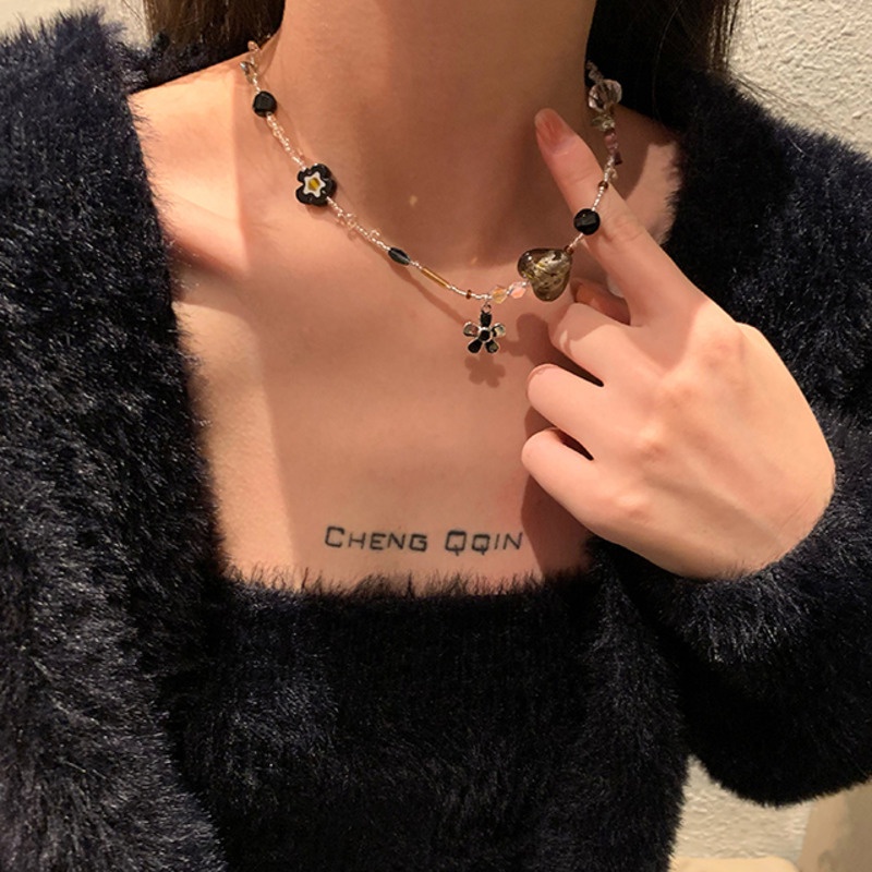 Dây chuyền A1594 chuỗi hạt hình hoa hoa đính đá pha lê nhiều màu sắc phong cách cổ điển