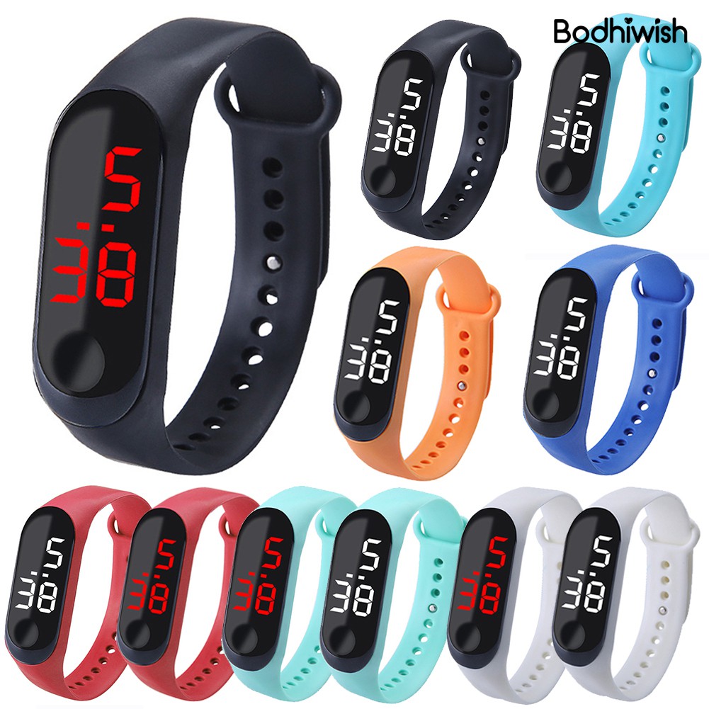 Đồng hồ đeo tay có đèn LED kĩ thuật số kèm phụ kiện chất lượng cao