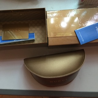 Lô hộp đựng kính Gucci