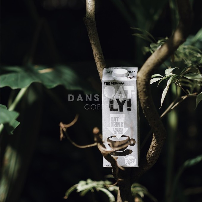 - Sữa Yến Mạch Oat Milk Oatly Barista Edition