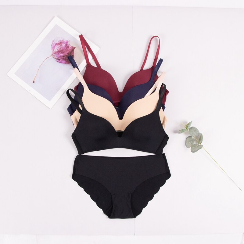 Bộ đồ lót nữ Ecmln với áo lót nâng ngực và quần lót màu trơn không lộ đường may