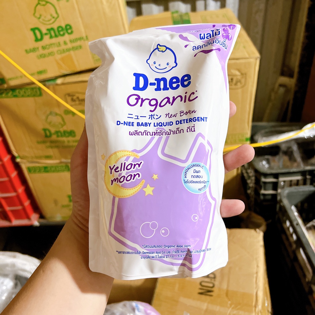 Nước giặt xả quần áo trẻ em DNEE dạng túi 550ml nhiều màu sắc