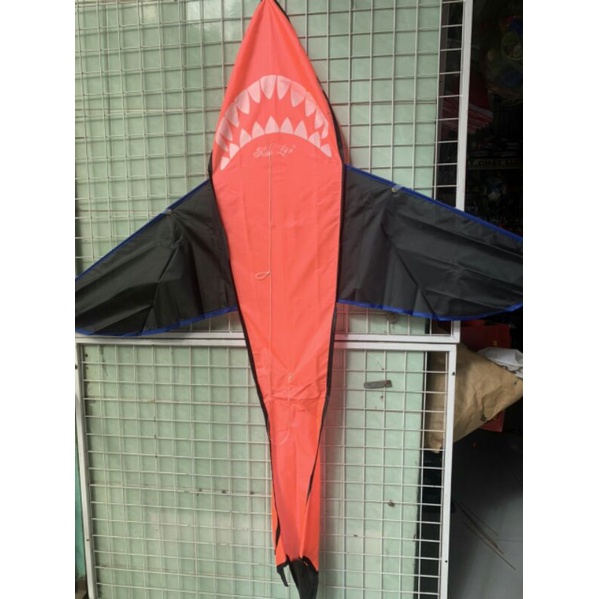 diều cá mập Kim lien