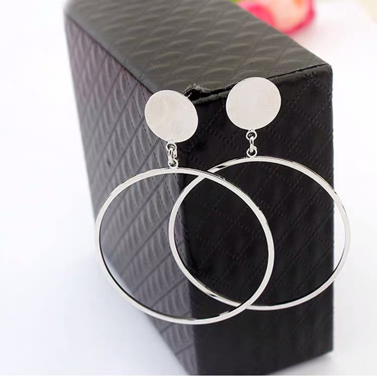 Circle Earrings khuyên tai tròn phong cách