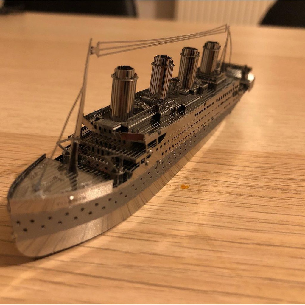 Mô Hình Thép 3D Lắp Ráp Tàu Titanic