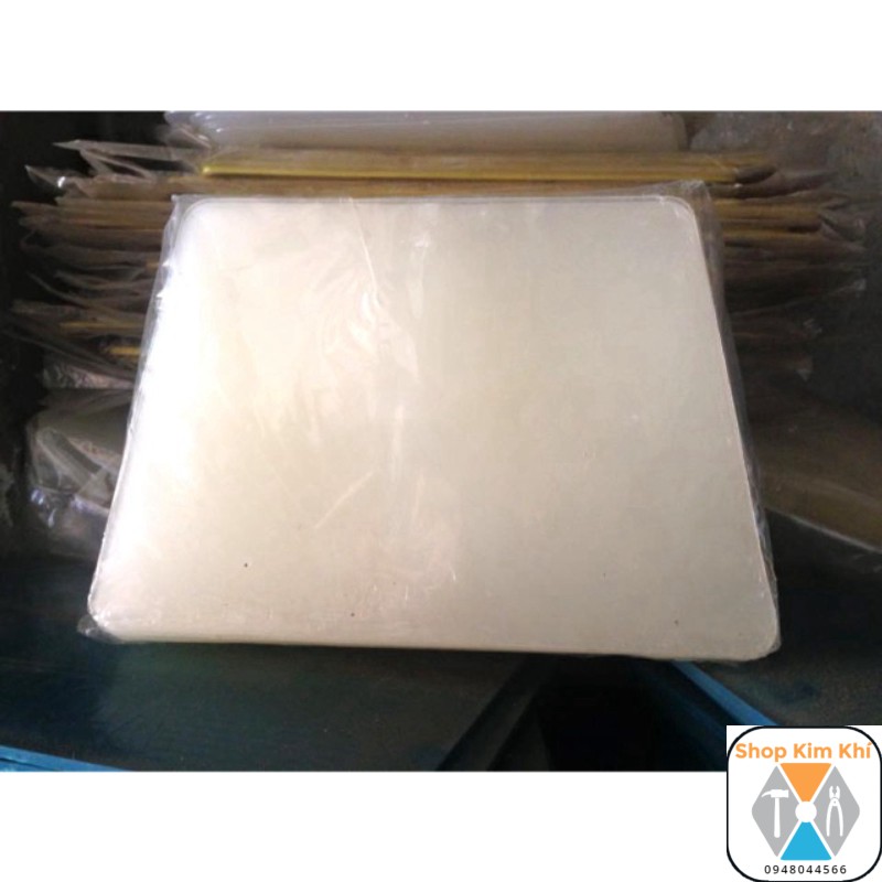 Miếng trét nhựa trắng
