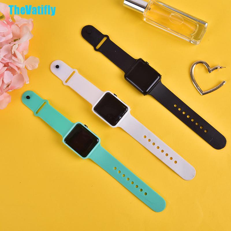  Đồng hồ đeo tay kỹ thuật số mặt vuông hiển thị LED dây silicon thời trang | BigBuy360 - bigbuy360.vn