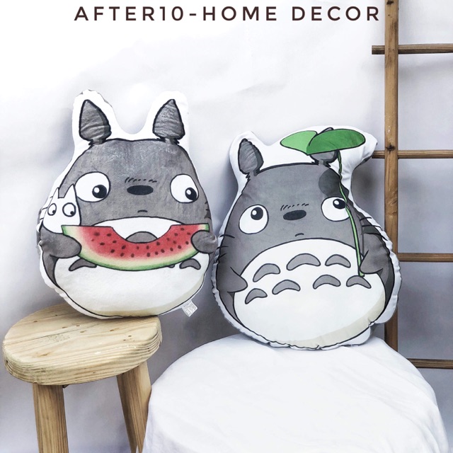 Totoro ăn dưa hấu(1 chiếc)