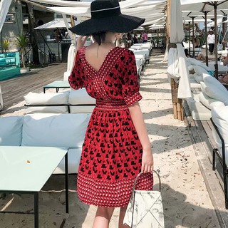 Đầm tay ngắn cổ chữ v thanh lịch