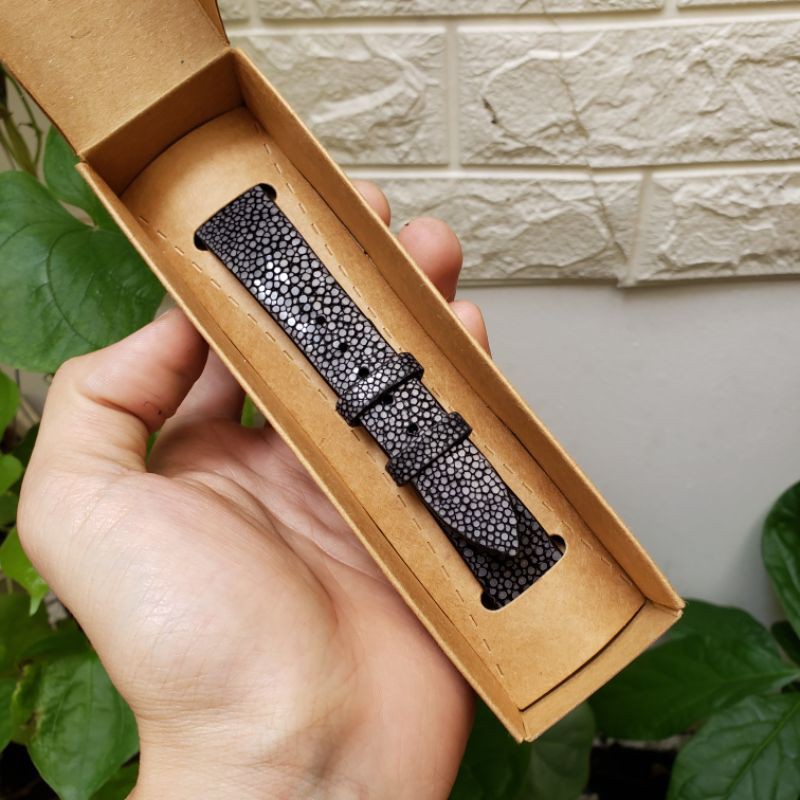 Dây đồng hồ swatch swiss da cá đuối