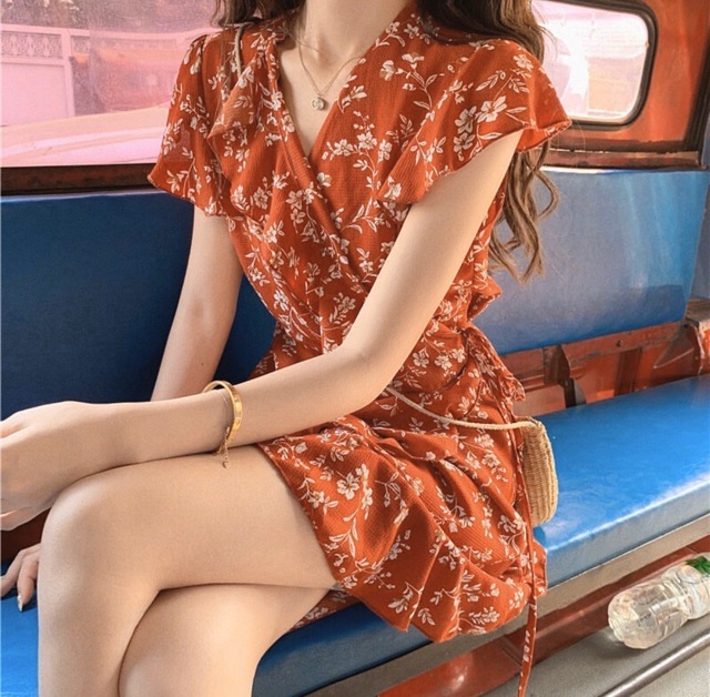 Đầm Đỏ Orla Dress chất voan hàng nhập quảng châu váy thiết kế hoạ tiết hoa vạt chéo cột ngay eo from chuẩn basic | BigBuy360 - bigbuy360.vn