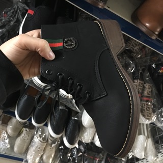 Boot cổ ngắn buộc dây gót 3p