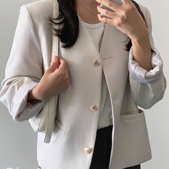 Áo vest blazer nữ không cổ dài tay cúc trái tim Hàn Quốc AO019