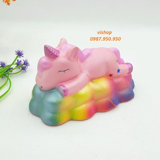 SquiShy NGỰA NẰM TRÊN MÂY