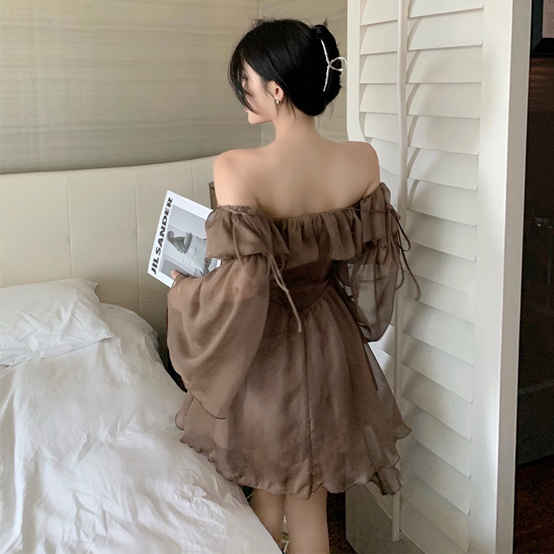 Đầm tay dài ống loe lưng cao thời trang xuân hè 2022 dành cho nữ