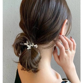 Kẹp Tóc Hình Bướm Đính Đá