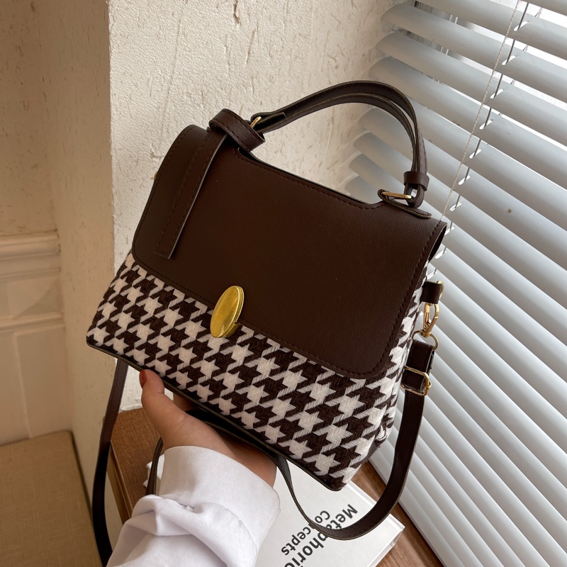 Túi đeo chéo họa tiết houndstooth có tay xách siêu xinh giá rẻ ST08