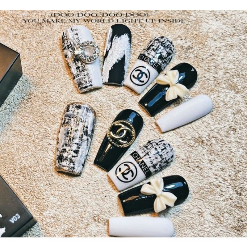 Hũ Gel xi măng trang trí móng