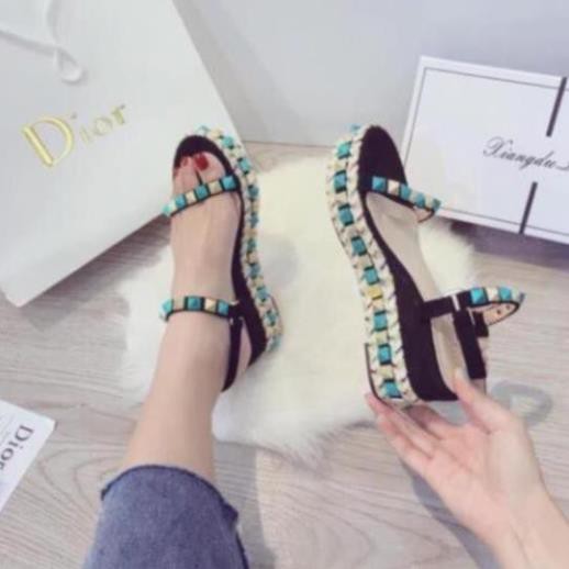 sale RẺ VÔ ĐỊCH Xả Sale ( Bán Chạy ) giày sandal xuồng lbt Đinh tán mix màu siêu hót . ^ - Zx1