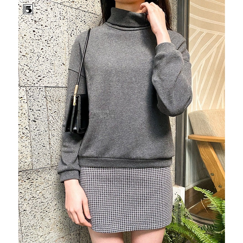 Áo thun cổ cao, bo gấu Twentyfive N439