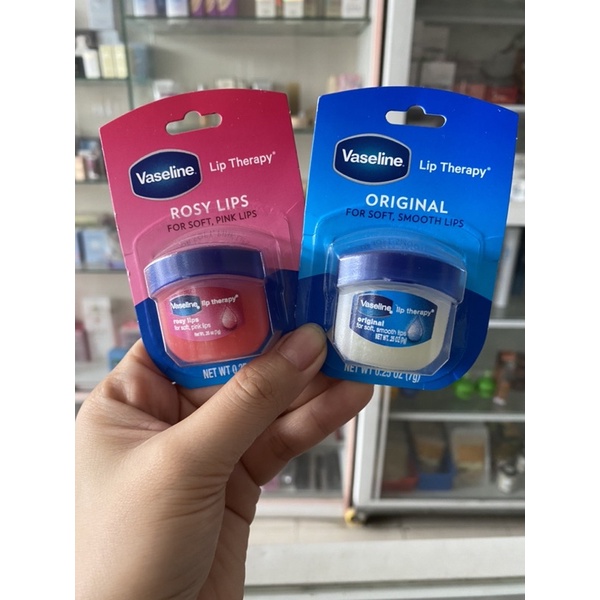 son dưỡng môi Vaseline