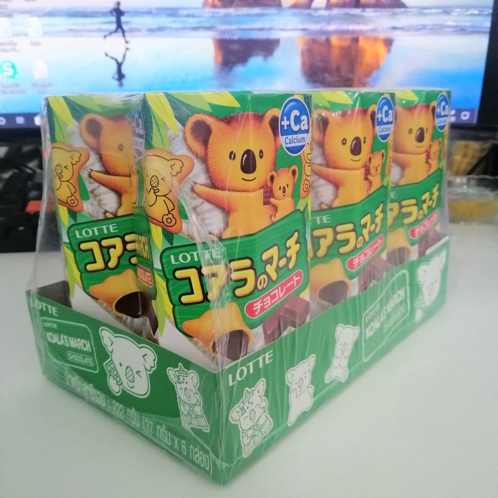 Bánh Gấu Thái Lan Lotte Koala's March Chocolate Nhân Sôcôla (Lốc 6 hộp)