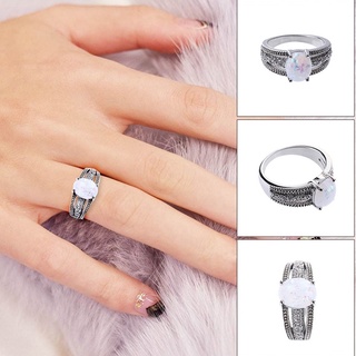 Nhẫn Bạc Đính Đá Opal Hình Bầu Dục Sang Trọng