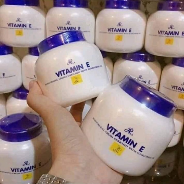 Kem Vitamin E dưỡng ẩm Thái Lan Chống Khô Nẻ