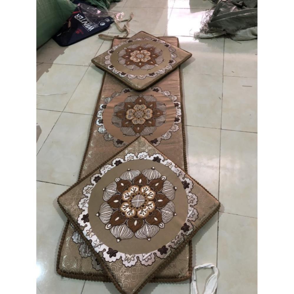 Thảm Ghế Hoàng Gia