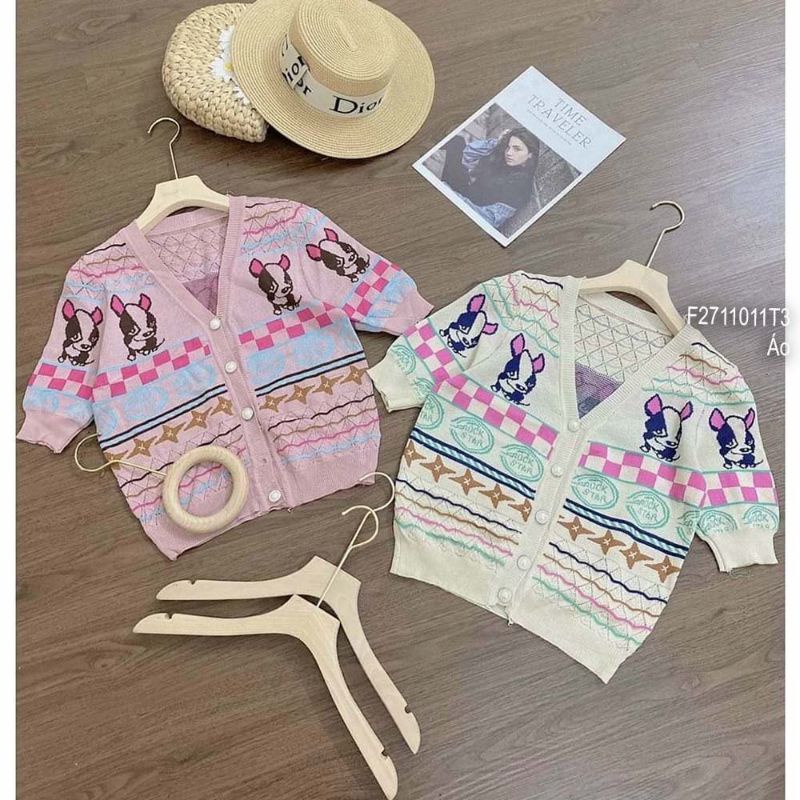 Áo len nút họa tiết phối hình chó cổ tim tay ngắn hàng Quảng Châu