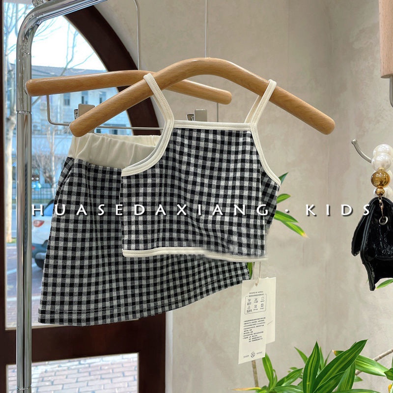 Bộ Áo Thun Tay Ngắn Và Váy 2 Dây Họa Tiết Ca Rô Phong Cách Hàn Quốc Dành Cho Bé Gái 10 Tuổi