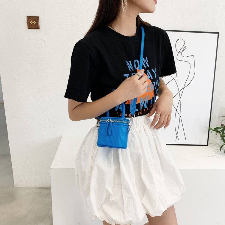Túi Xách Đeo Vai Dạng Hộp Gập Lại Được Thiết Kế Chất Lượng Cao Cho Nữ